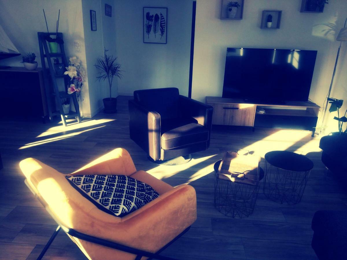 La Meziere Residence Cosy מראה חיצוני תמונה