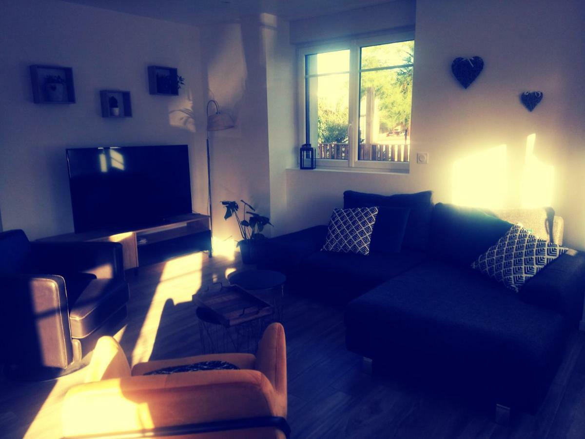 La Meziere Residence Cosy מראה חיצוני תמונה